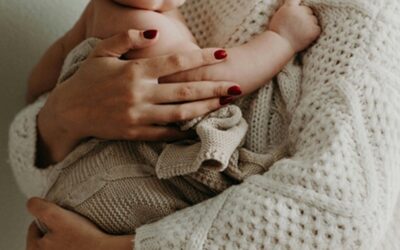 6 cosas que toda mamá inmigrante necesita en el primer año de maternidad